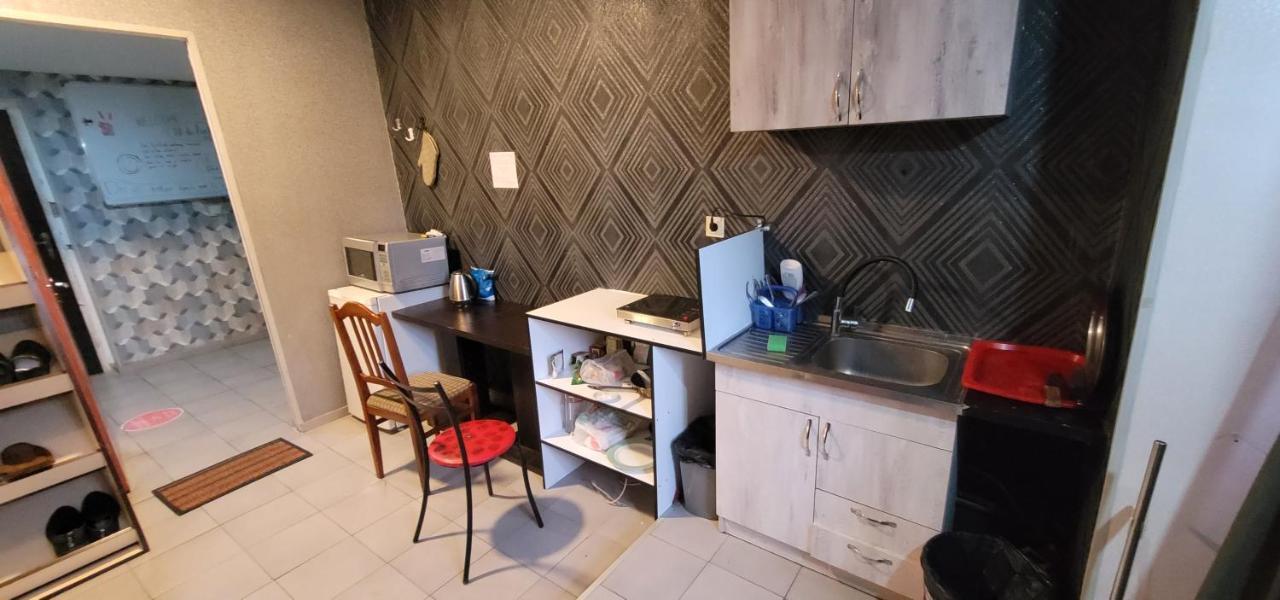 Kiev Hostel Tbilisi Exterior photo