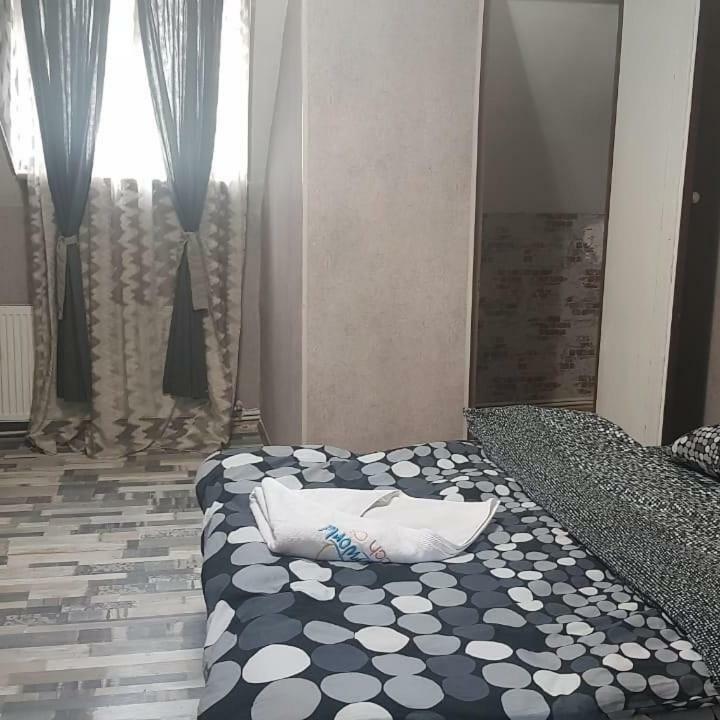 Kiev Hostel Tbilisi Exterior photo